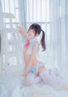 三级大乳奶理伦电影牧群