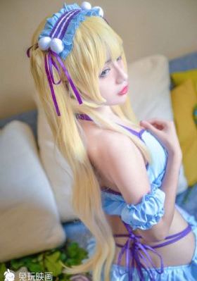 女大学生的沙龙室在线