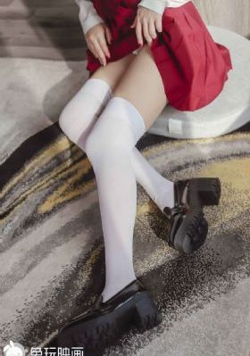 蜜桃初熟时