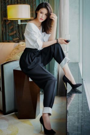 电影高压监狱