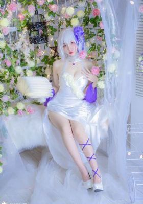 天降女子从二楼掉下来