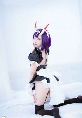 《向魔王伊布罗贾献身吧》