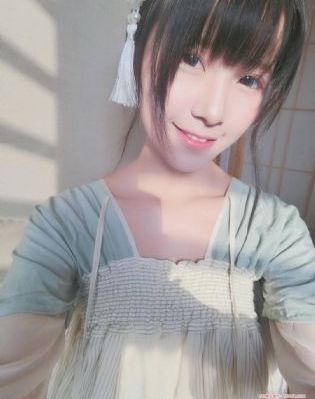 亚洲精品水蜜桃
