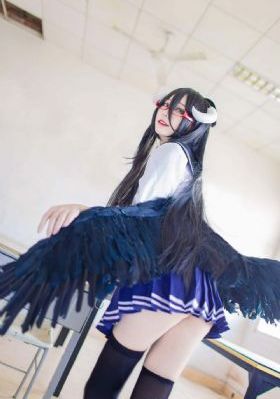 相亲对象是自己学生动漫