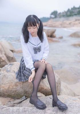 窥探在线观看